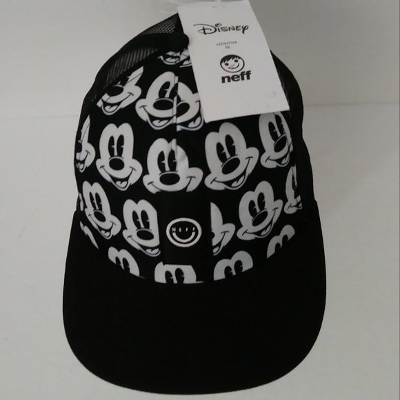 Disney Neff Black White Mickey Mouse Faces Hat - Picture 5 of 13